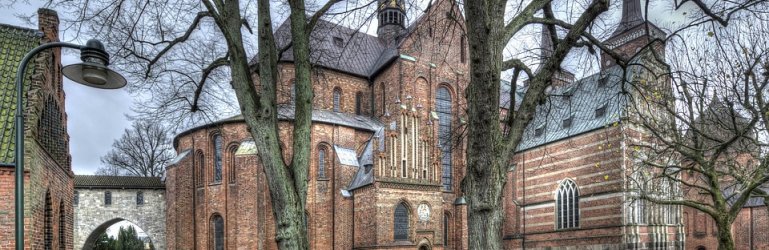 Hvornår Blev Roskilde Domkirke Bygget?
